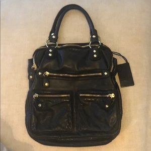 Linea Pelle Dylan Zip Bag